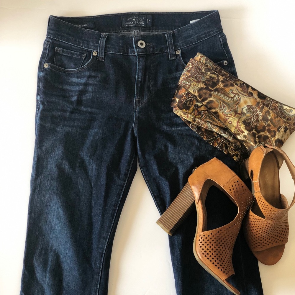 🍀Lucky Brand 🍀 Brooke Boot Cut Jeans